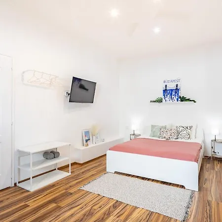 Modern & Functional Comfort With Ac By Nw 公寓