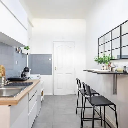 Modern & Functional Comfort With Ac By Nw Appartement *